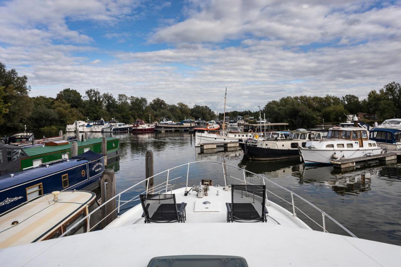 Eucala Motor Yacht Hotel East Molesey Exterior foto